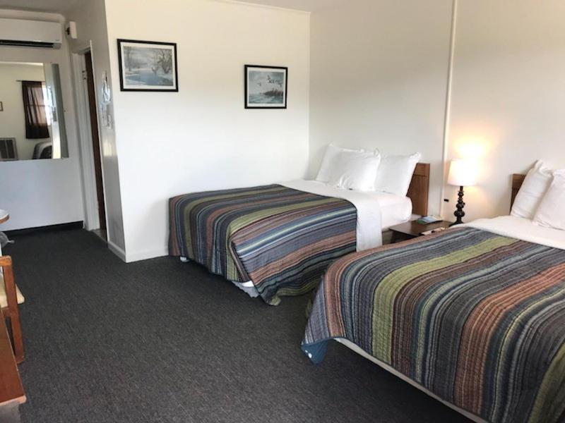 Wachapreague Inn - Motel Rooms Buitenkant foto